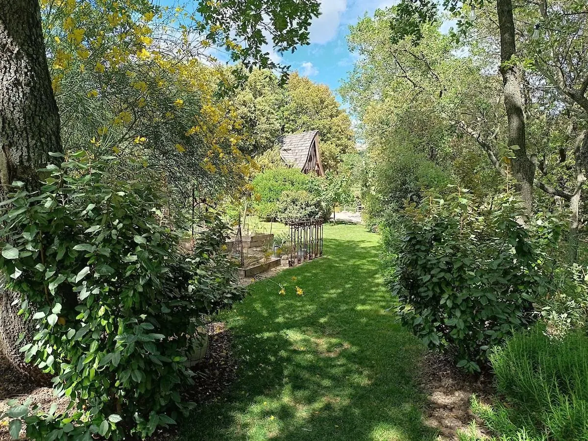 La Cabane Feerique Le Clos Des Perles Tourtour